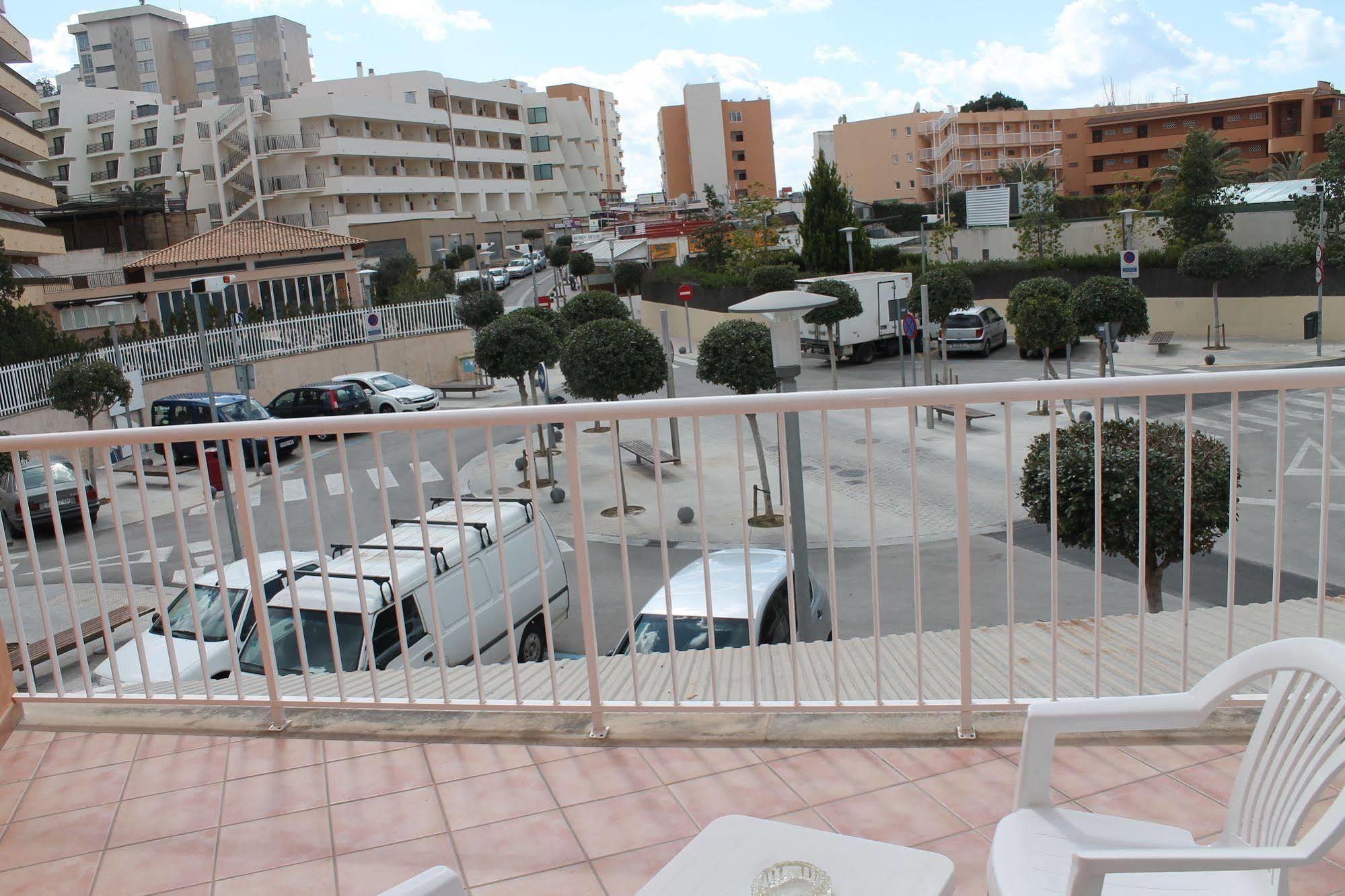 Hostal Jakiton Palmanova Dış mekan fotoğraf