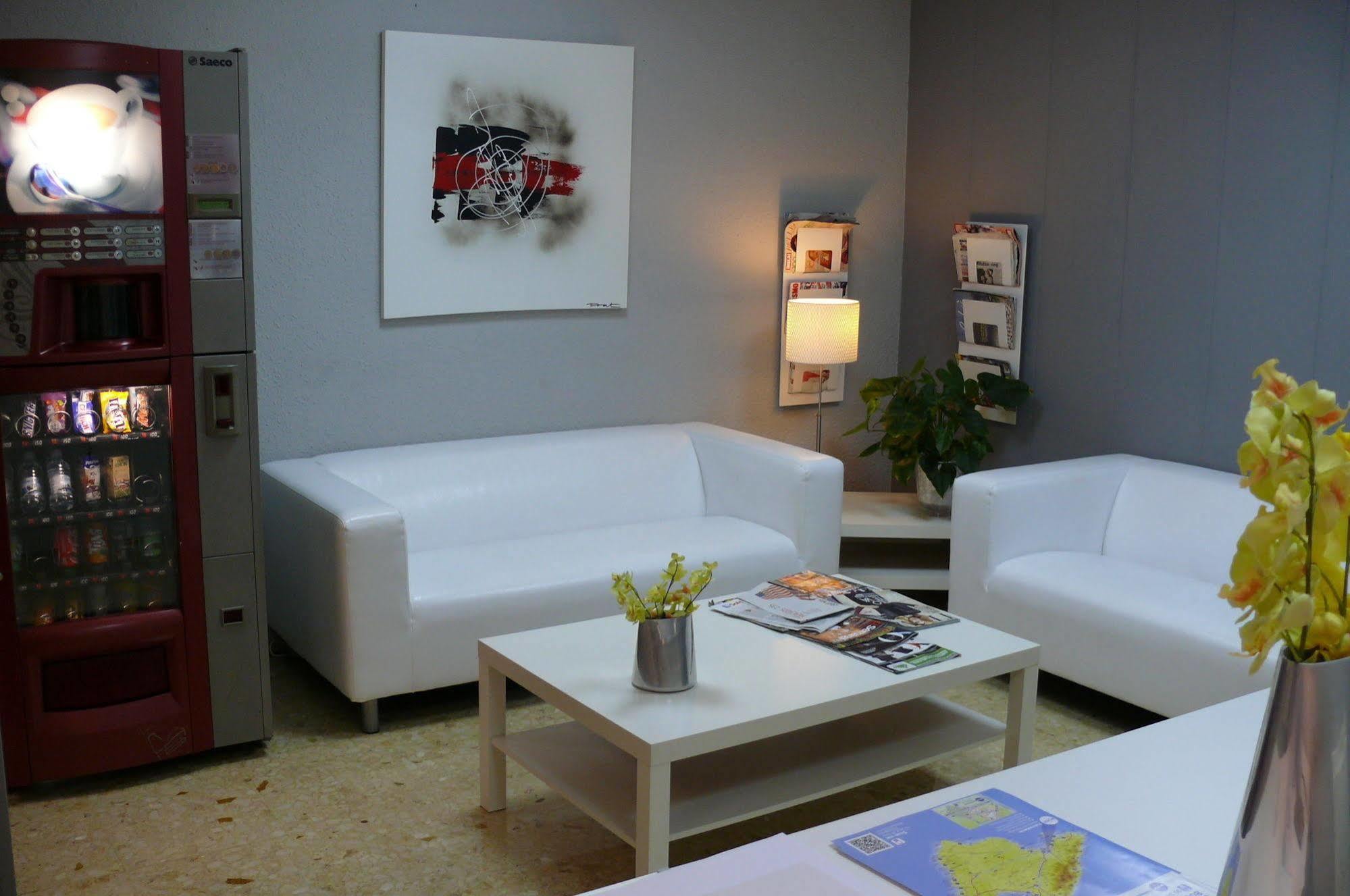 Hostal Jakiton Palmanova Dış mekan fotoğraf