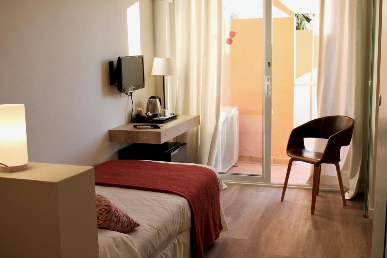 Hostal Jakiton Palmanova Dış mekan fotoğraf