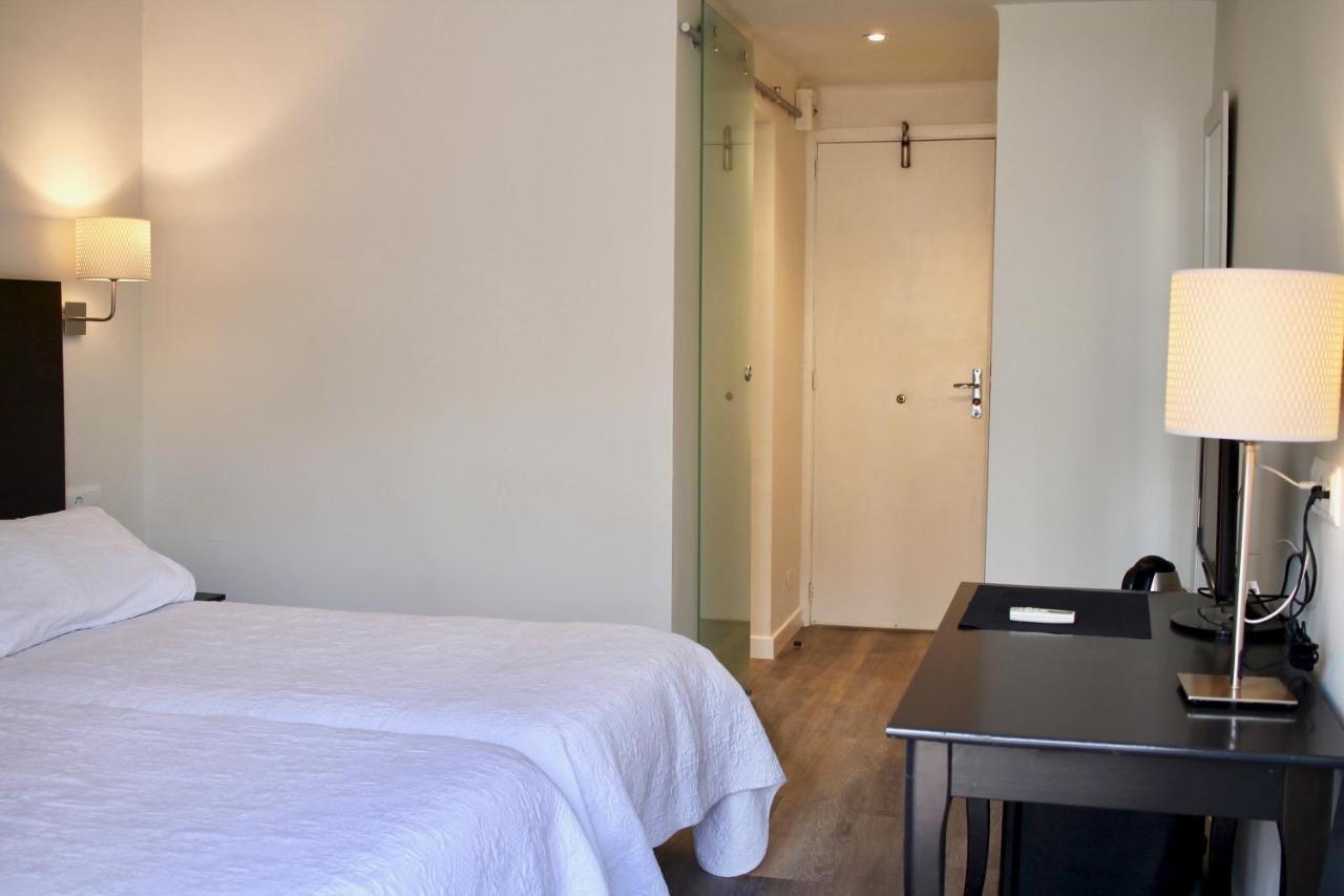 Hostal Jakiton Palmanova Dış mekan fotoğraf